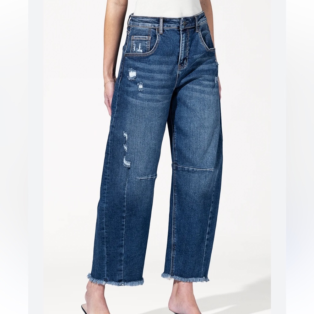 Mica Super High Distressed Ankle Barrel Leg jeans NWT